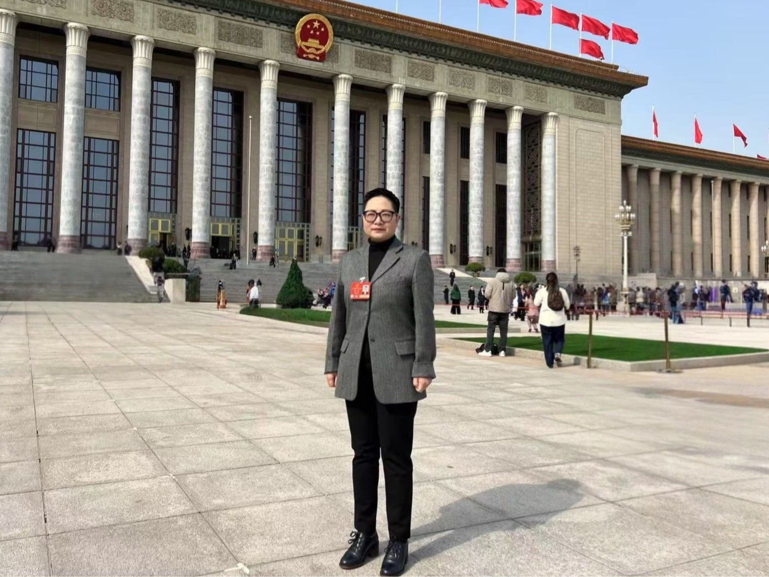 “学习强国”首页报道beat365官方网站校长黄艳履职建言-1027-媒体关注